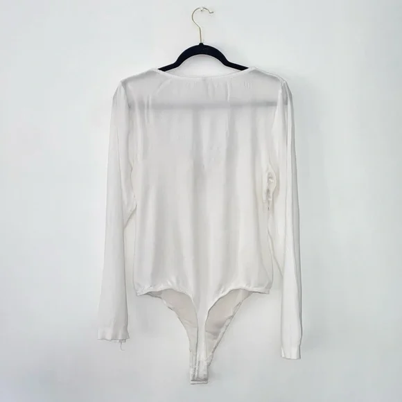 Free People Zoe Ivory Thong Long Sleeve Body-Suit size L - Picture 6 of 9